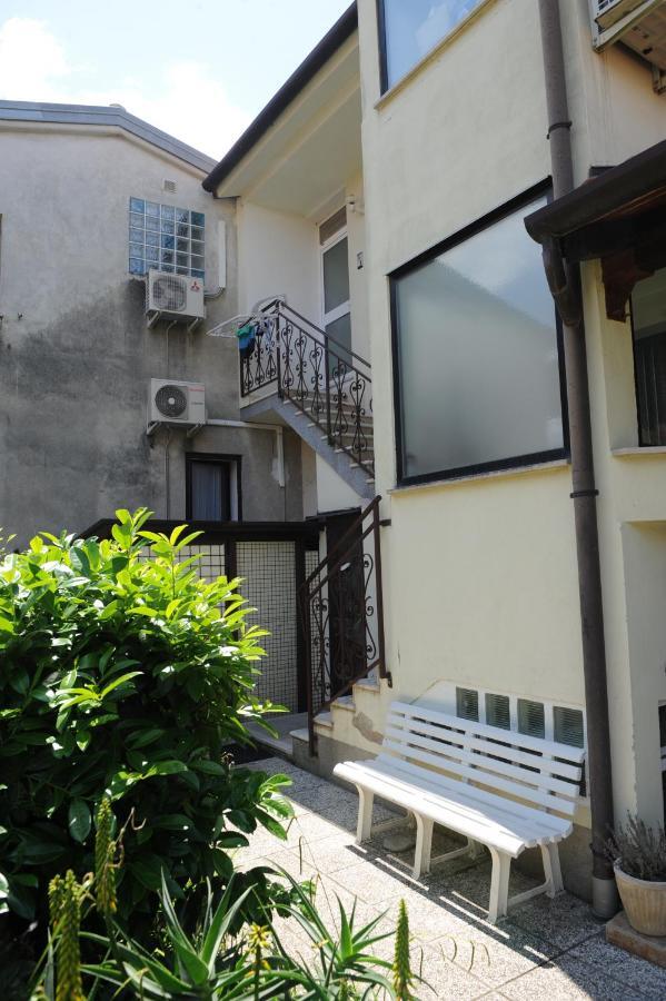 Apartma Lavela Izola Exterior photo